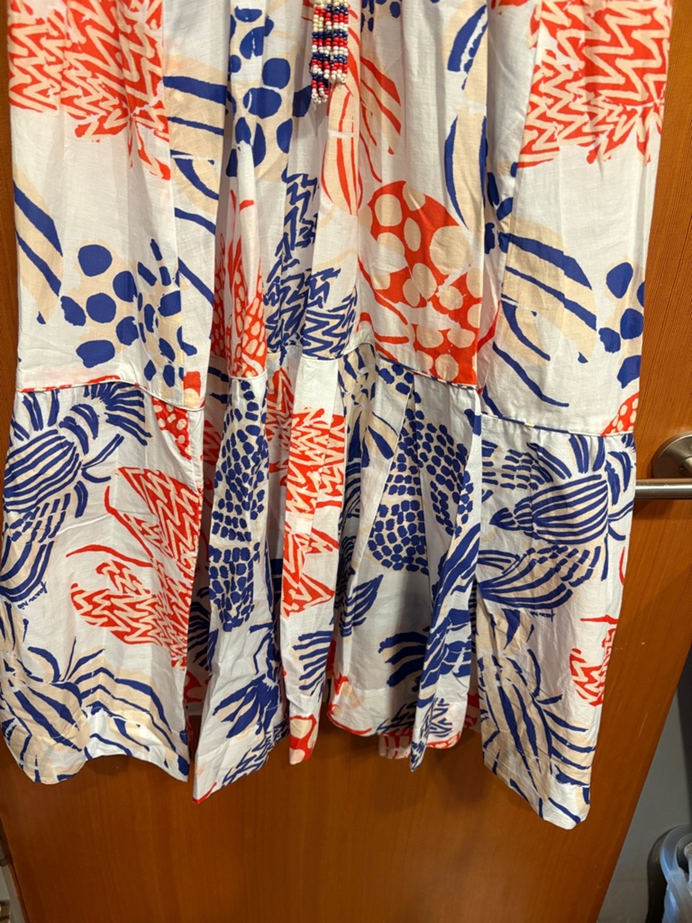 FARM Rio Printed Ruffle Sleeve V-Neck Dress - Picture 6 of 6